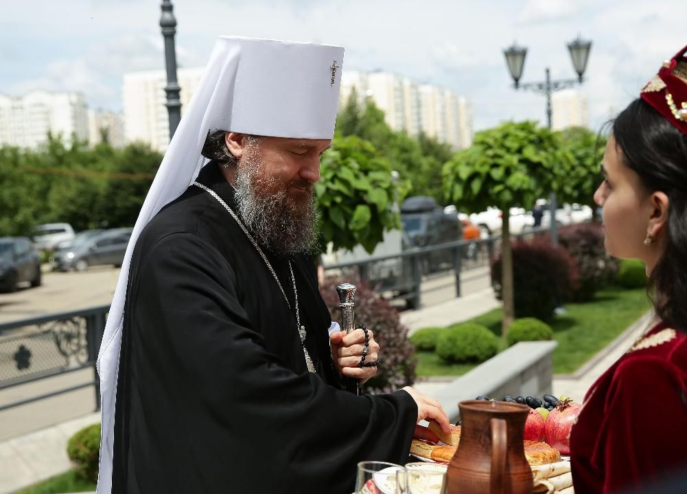 Встреча Архиепископа Мовсеса Мовсесяна с главой Кубанской Митрополии Григорием Встреча Архиепископа Мовсеса Мовсесяна с главой Кубанской Митрополии Григорием