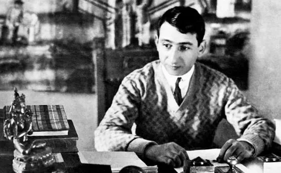 Егише Чаренц — голос армянской поэзии