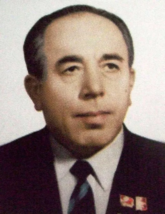 Вачик Азизян — учёный, создавший фундамент армянской химической школы