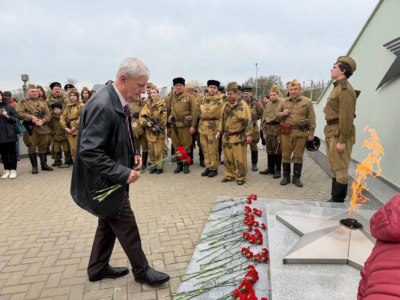 Реконструкция «Бой за переправу» в Краснодаре: память о героической обороне 1942 года