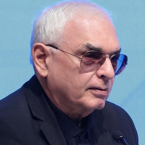 Режиссёр с армянскими корнями: день рождения Карена Шахназарова