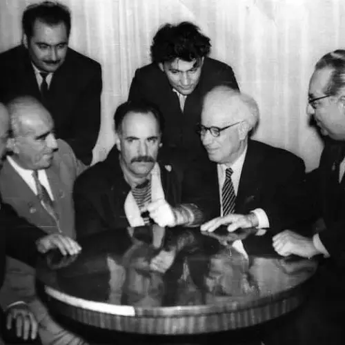 Вагарш Вагаршян : армянский советский актёр и театральный режиссёр